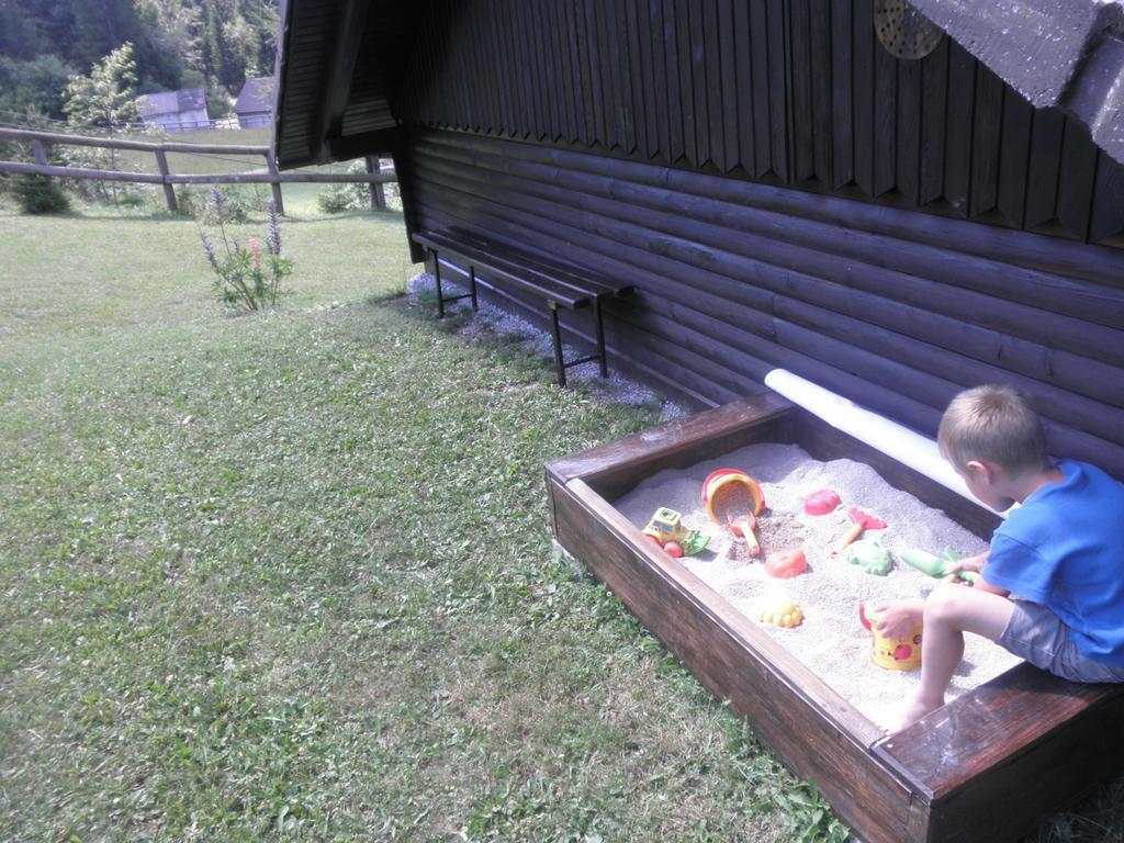 Holiday Home Cumar 采尔克诺 外观 照片